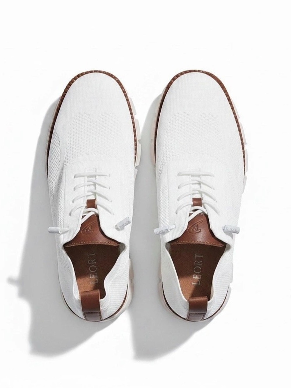 Men Knit Sneakers in White Size 11 Like New